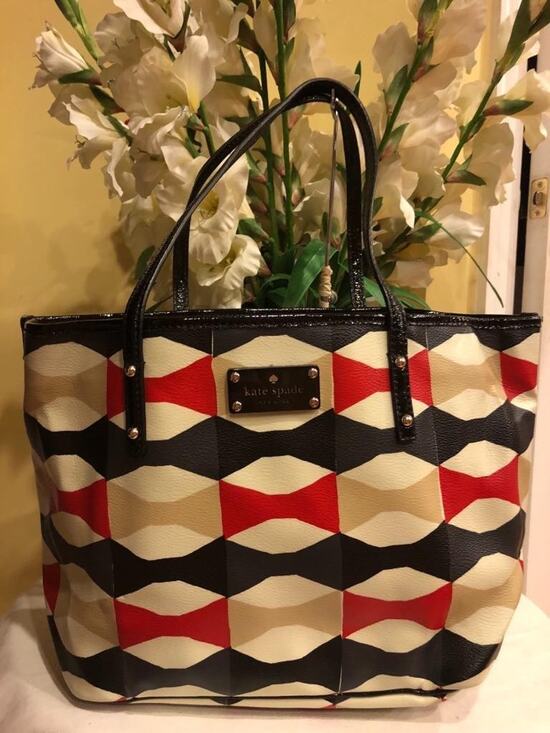 kate spade Handbags - kate spade new york harmony abstract bow tote BAG (170
